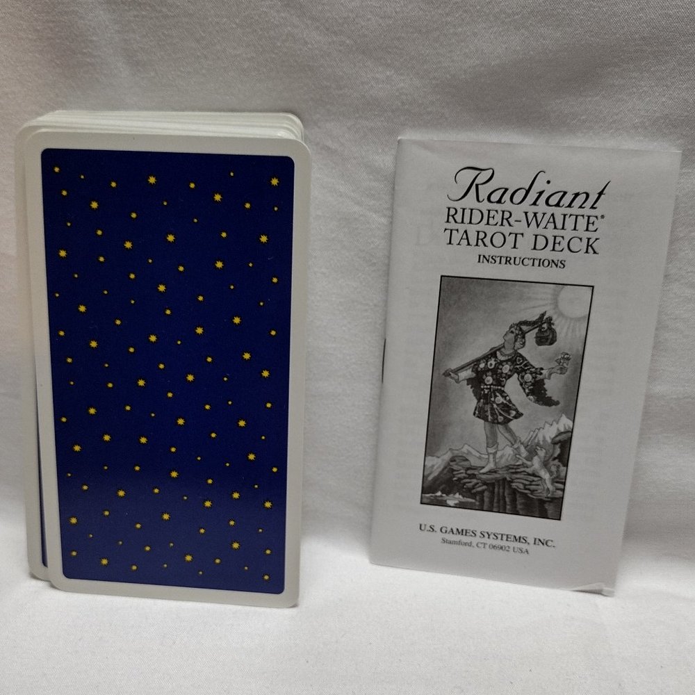 Radiant Rider-Waite Tarot Cards - Picture 3 of 10